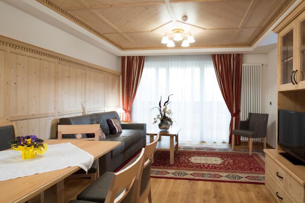 Residence Isabell Сельва-ді-Валь-Гардена Екстер'єр фото