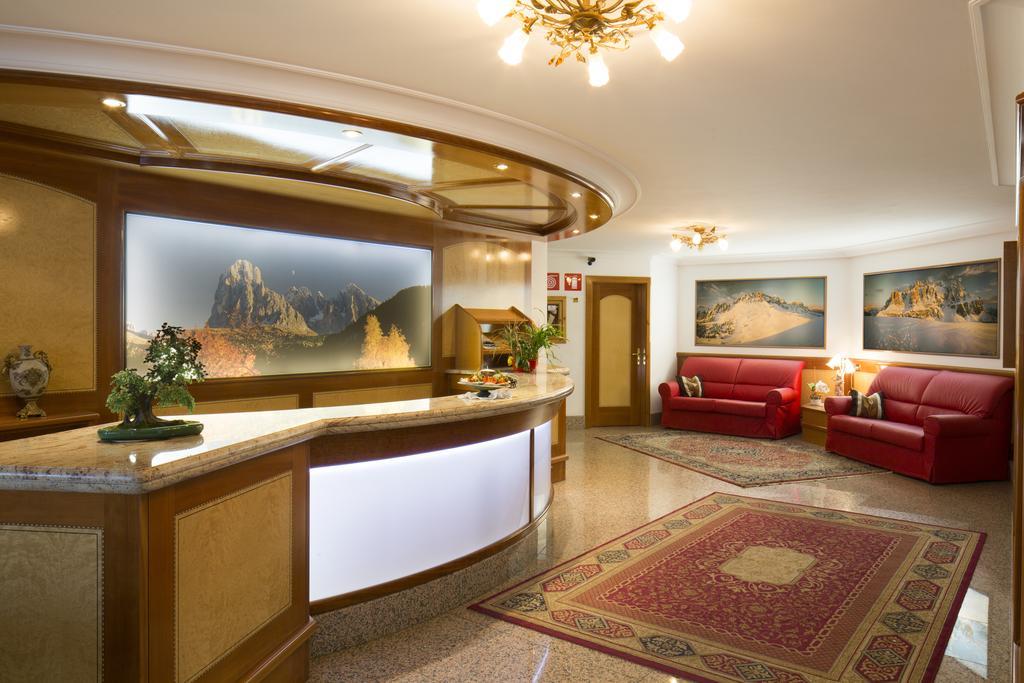 Residence Isabell Сельва-ді-Валь-Гардена Екстер'єр фото
